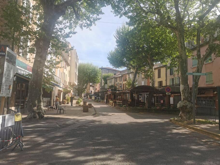 Beau Duplex 2/4 Pers. Avec Terrasse Leilighet Vinon-sur-Verdon Eksteriør bilde